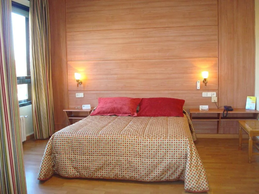 Habitación Doble - 1 o 2 camas — Hotel Castilla