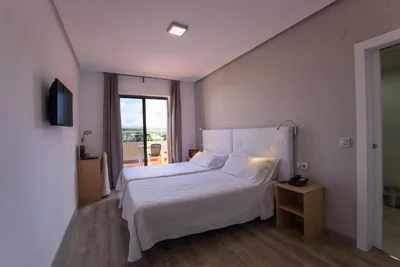 Hotel Castilla Torrijos — foto 2
