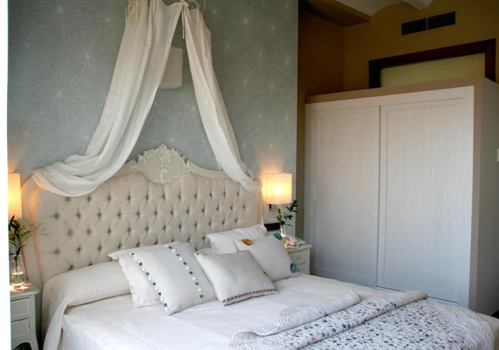 Habitación Doble con terraza y vistas — Hotel Castillo de Alquézar