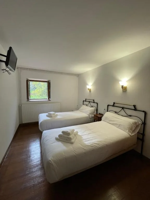 Habitación Doble — Hotel Castillo Valdés Salas
