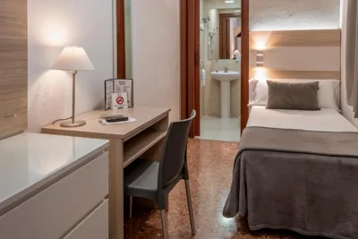 Hotel Catalunya Express — foto 8