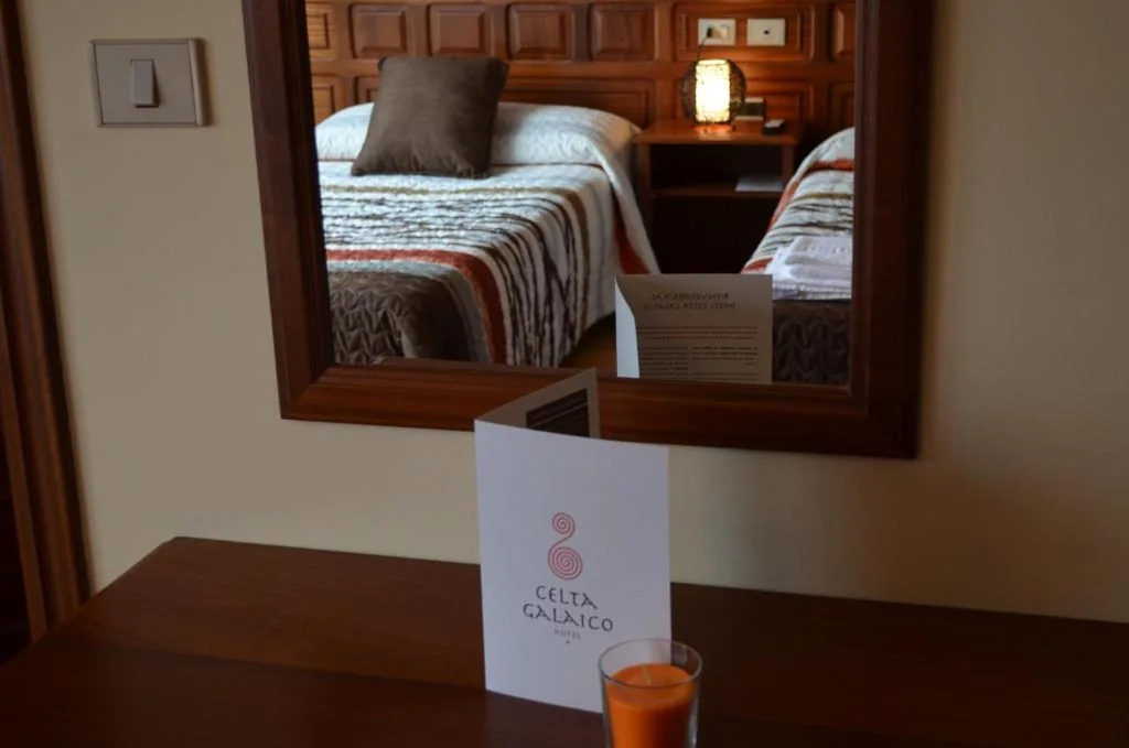 Doppelzimmer mit 2 Einzelbetten — Hotel Celta Galaico