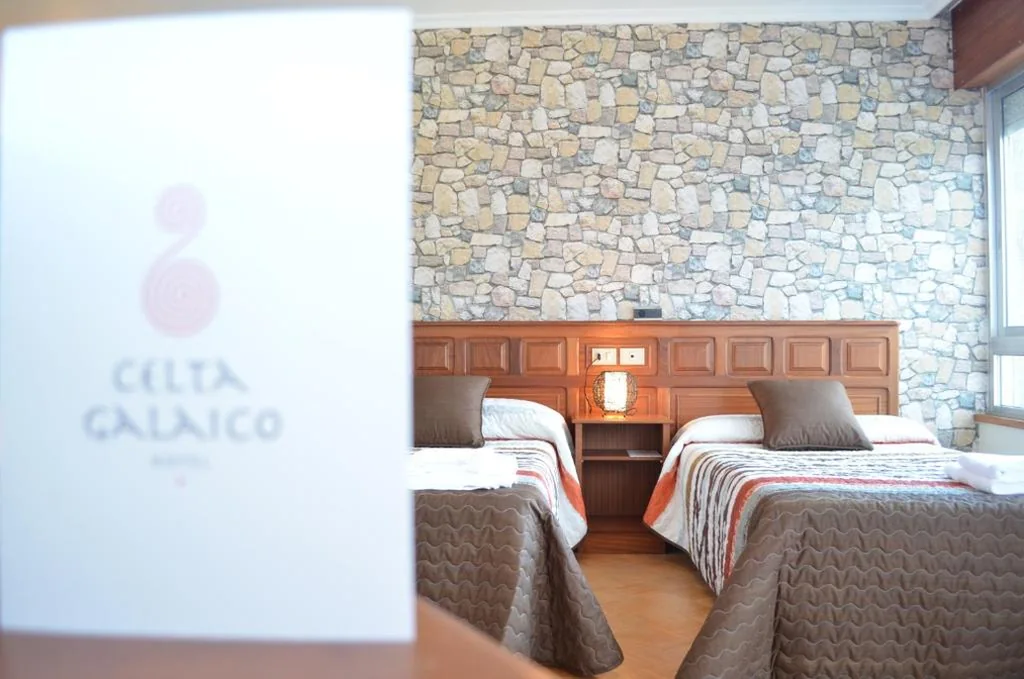 Superior-Doppelzimmer mit 2 Einzelbetten — Hotel Celta Galaico