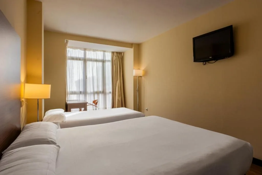 Dreibettzimmer — Hotel Centro Braseros