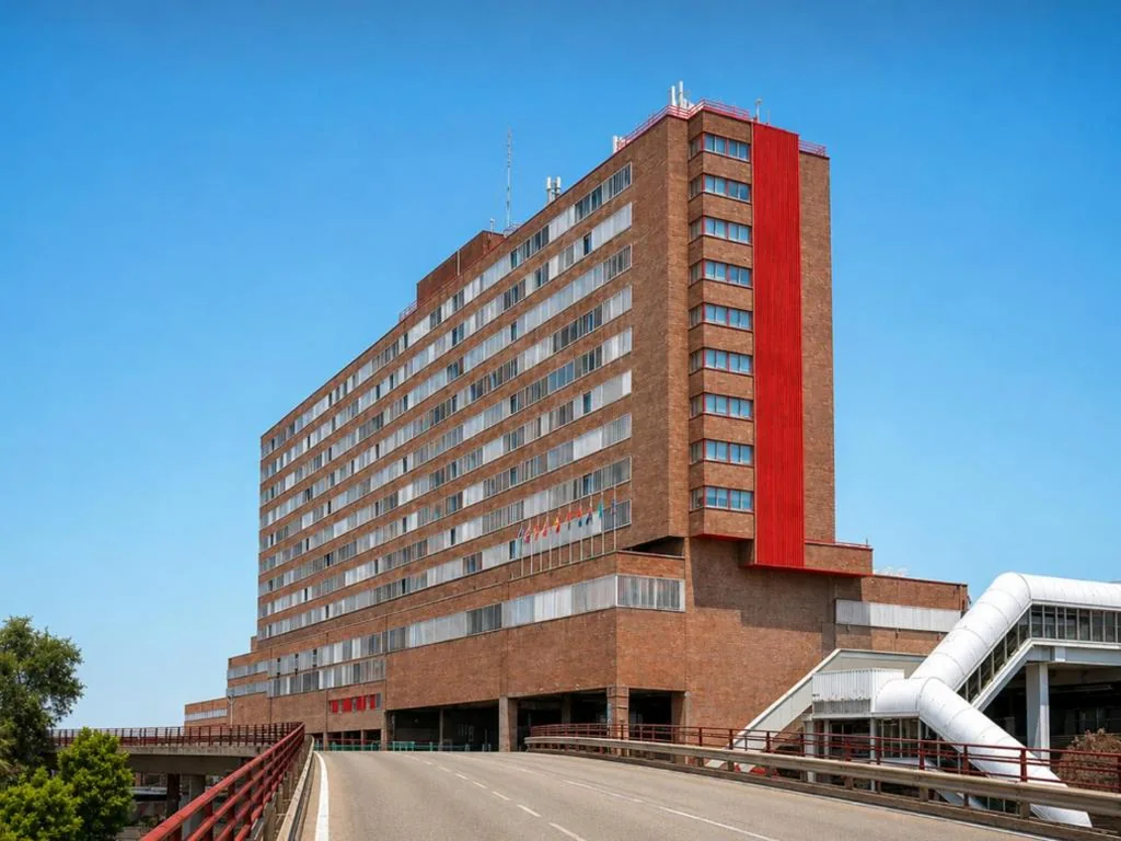 Hotel Chamartin The One