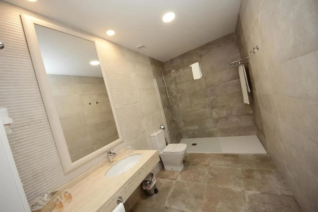 Habitación Doble Superior - 1 o 2 camas — Hotel Château Viñasoro