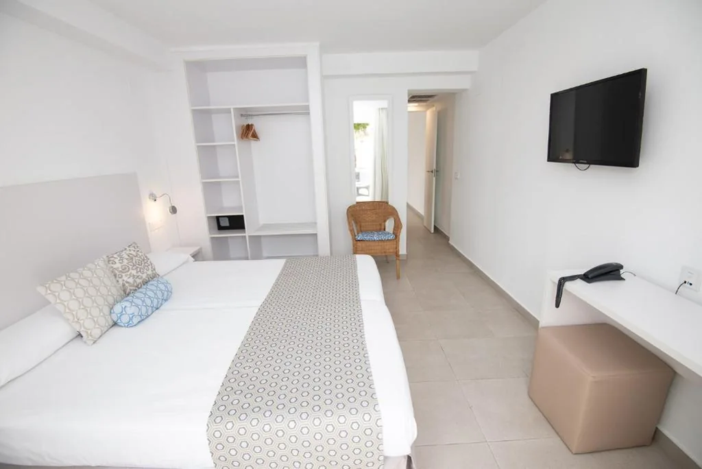 Suite — Hotel Chevy & Suites