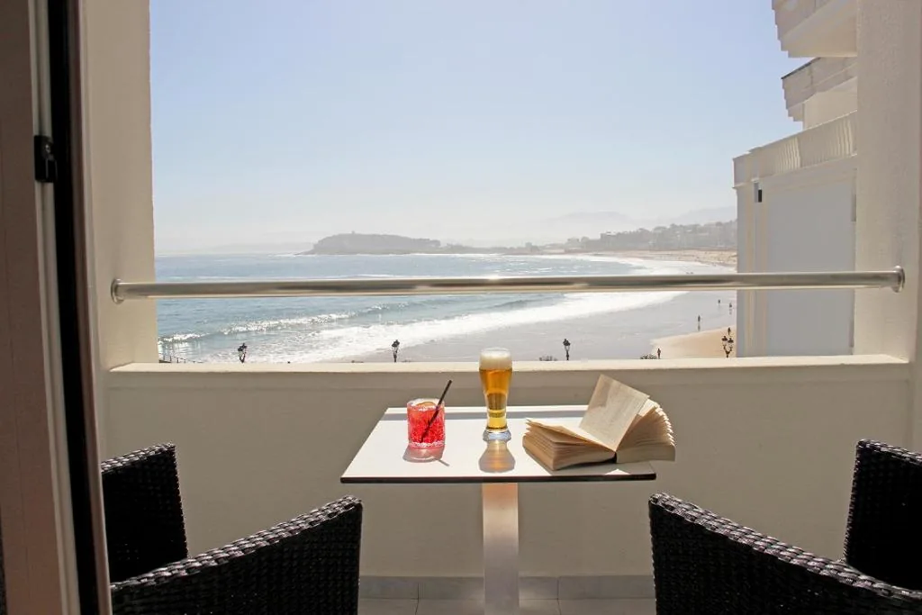 Habitación Doble con terraza y vistas al mar - 2 camas — Hotel Chiqui
