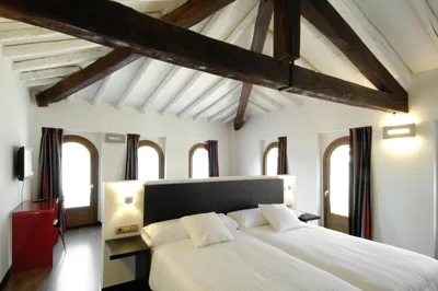 Hotel Cienbalcones — foto 6