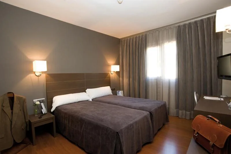 Camera doppia con terrazza — Hotel Cisneros