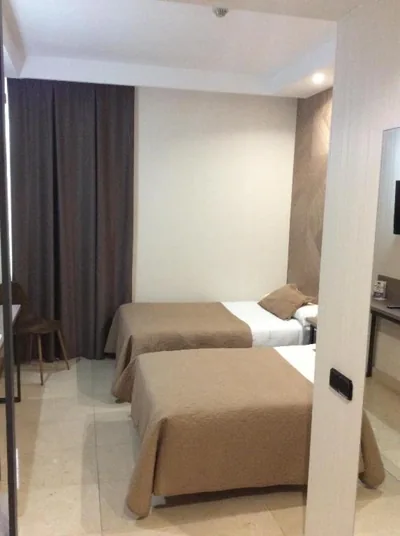 Hotel Ciudad de Fuenlabrada — 写真 6