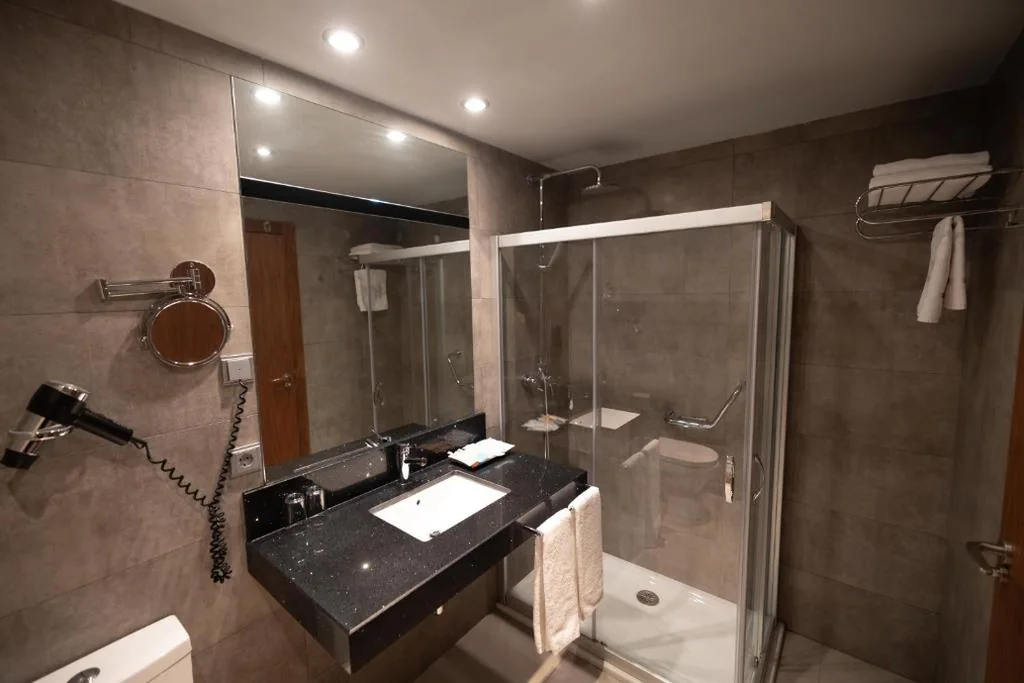 禁煙ダブルルーム — Hotel Ciudad de Ponferrada, Ascend Hotel Collection