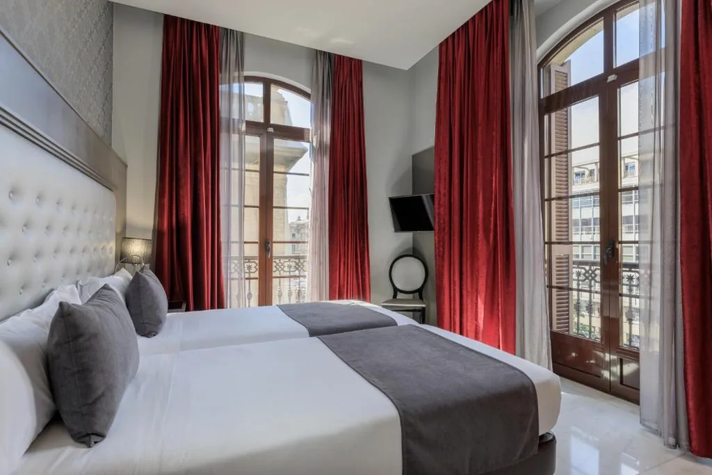 Camera doppia Superior - 1 o 2 letti — Hotel Ciutadella Barcelona