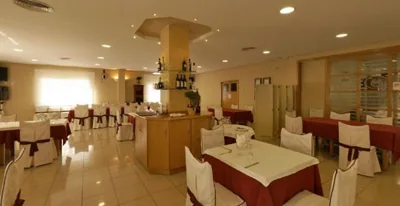 Hotel Ciutat de Carlet — foto 4