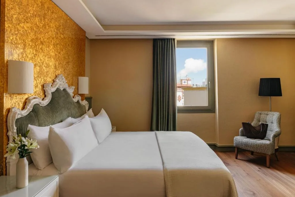 Suite de 2 dormitorios - Planta Red — Hotel Colón, a Gran Meliá Hotel - The Leading Hotels of the World