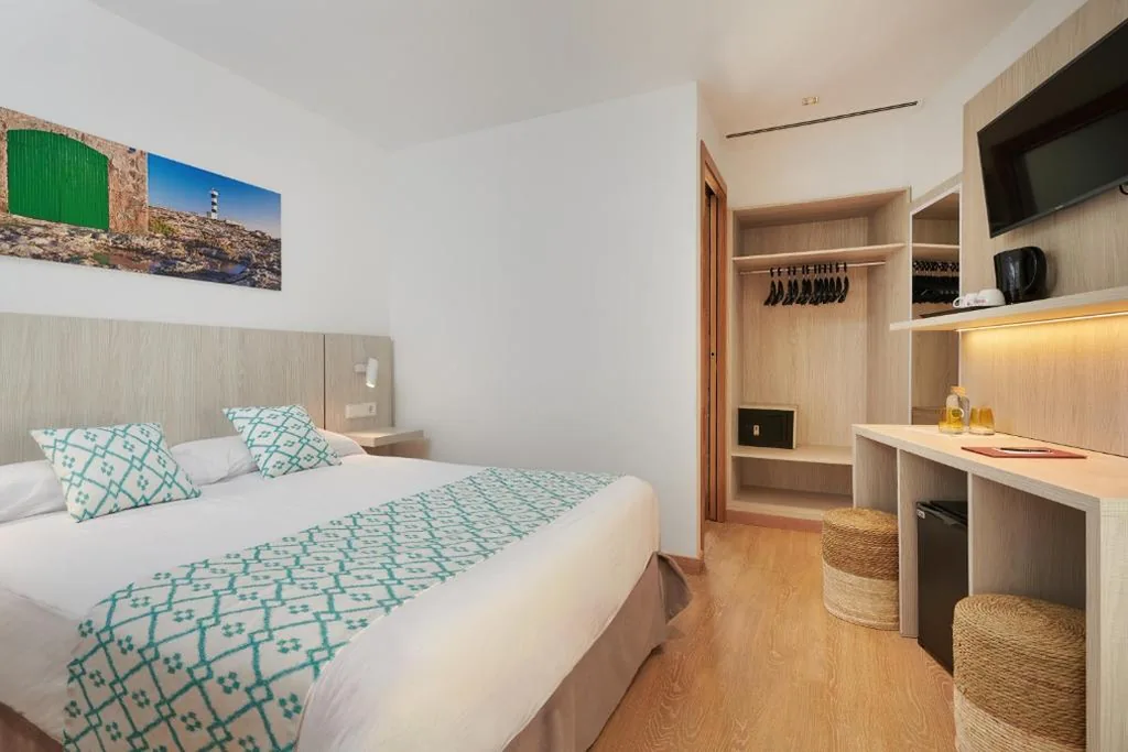 Tweepersoonskamer — Hotel Colonial