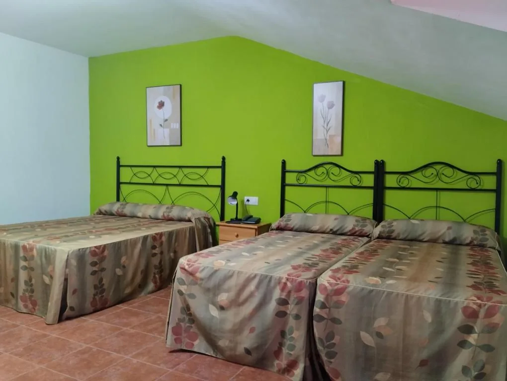 Chambre Quadruple — Hotel Condado de Miranda