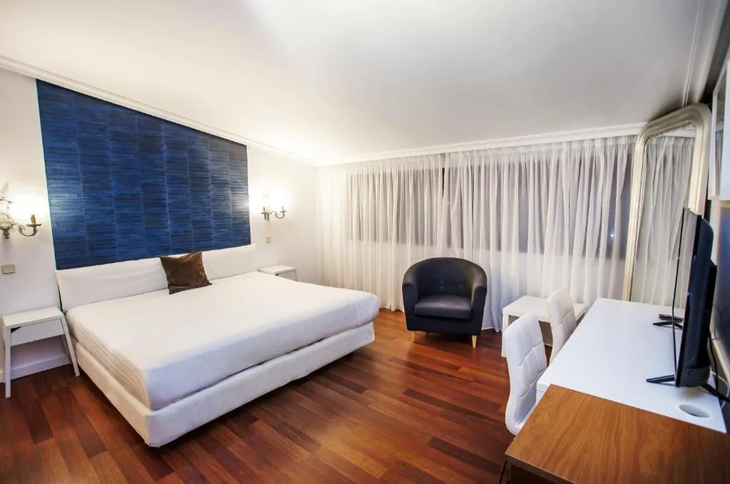 Habitación Doble — Hotel Conde Rodrigo II by eme hoteles