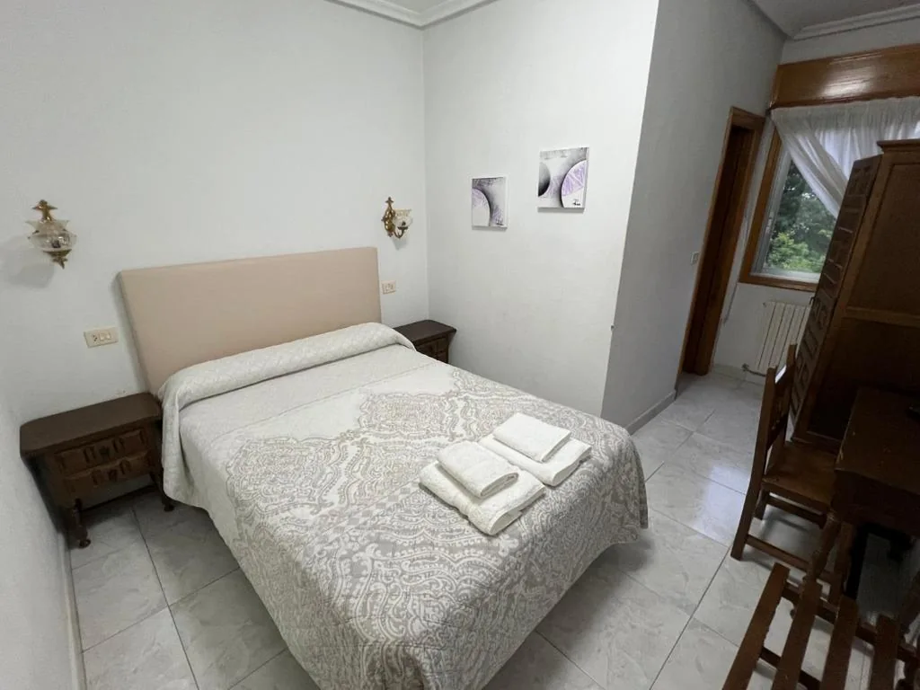 Quarto Individual — Hotel Conde
