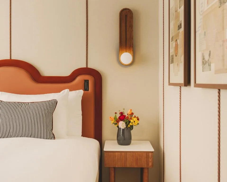 Deluxe-Zimmer – 1 großes Bett — Hotel Condes de Barcelona