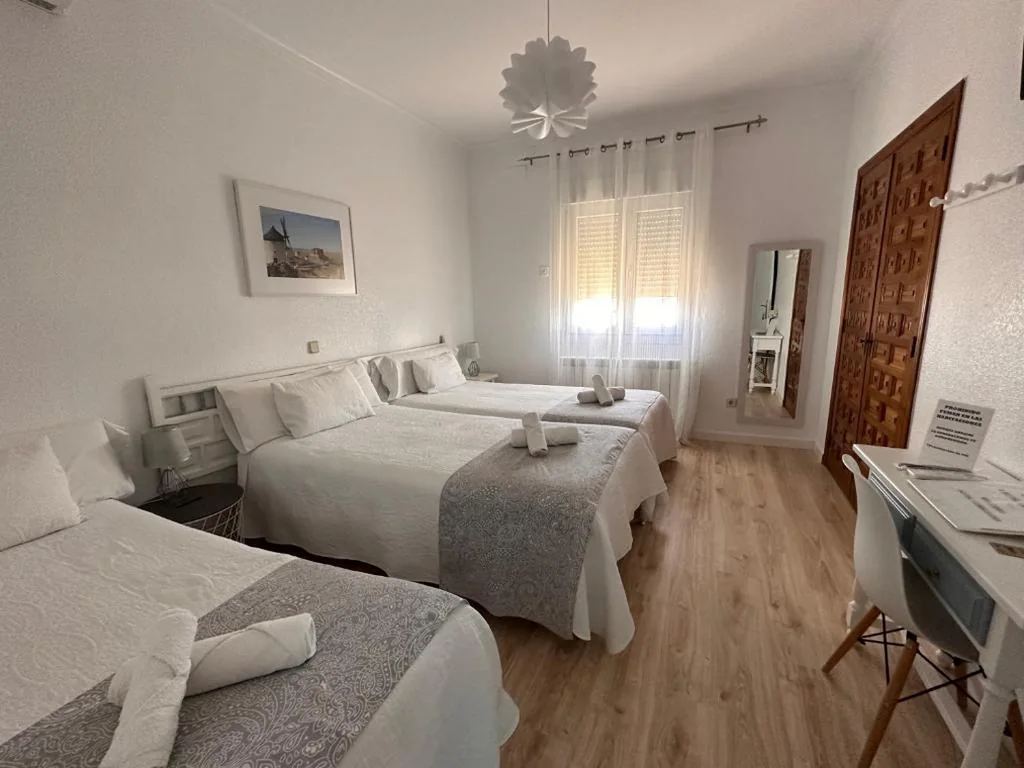 Camera tripla — Hotel Consuegra
