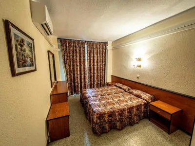 HOTEL CONTINENTAL — foto 2