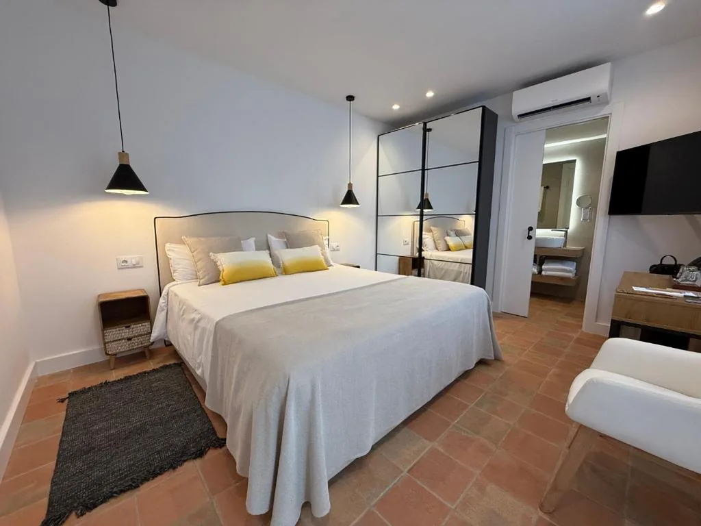 Deluxe-Doppelzimmer mit Terrasse — Hotel Convent de Begur