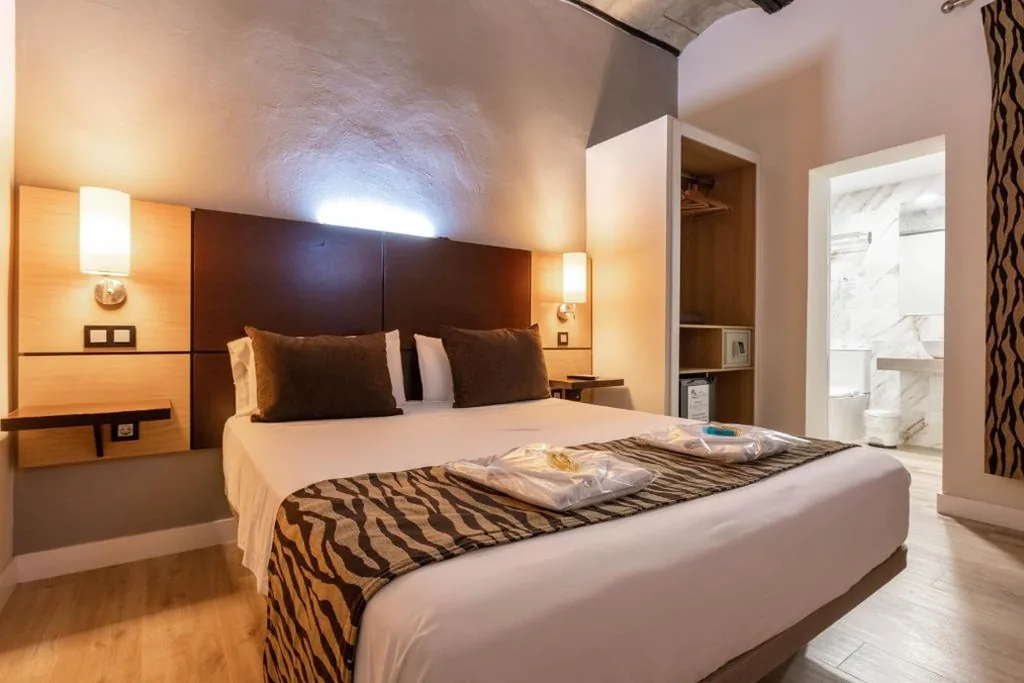 Doppelzimmer mit Innenhof — Hotel Copacabana Tarifa Beach