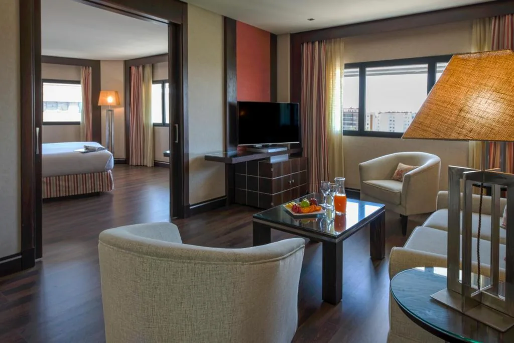 ジュニアスイート — Hotel Cordoba Center