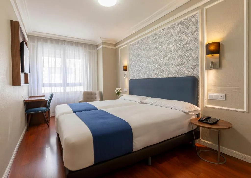 Camera doppia Standard — Hotel Corona de Castilla Burgos