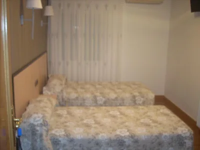 Hotel Corona de Castilla — Foto 12