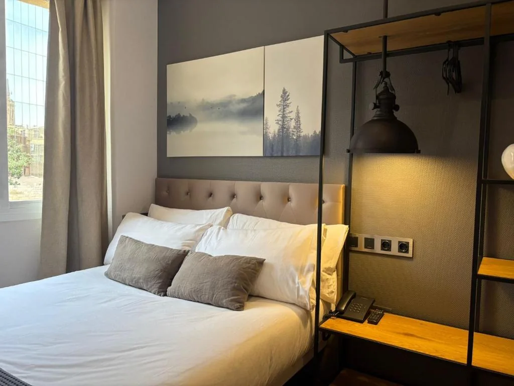 Chambre individuelle — Hotel Cortes Rambla
