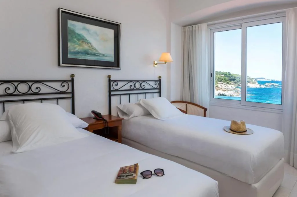 Quarto Duplo - 1 ou 2 camas — Hotel Costa Brava