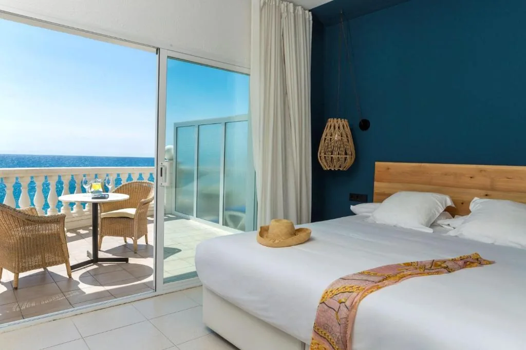 Quarto Duplo Superior com terraço - 1 ou 2 camas — Hotel Costa Brava