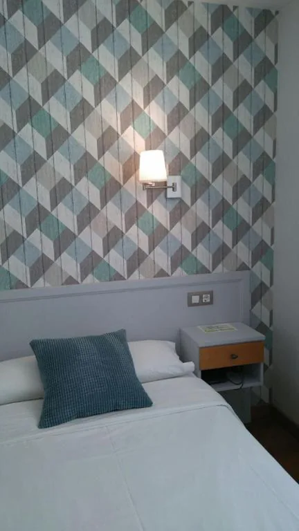 Einzelzimmer — Hotel Costa Verde