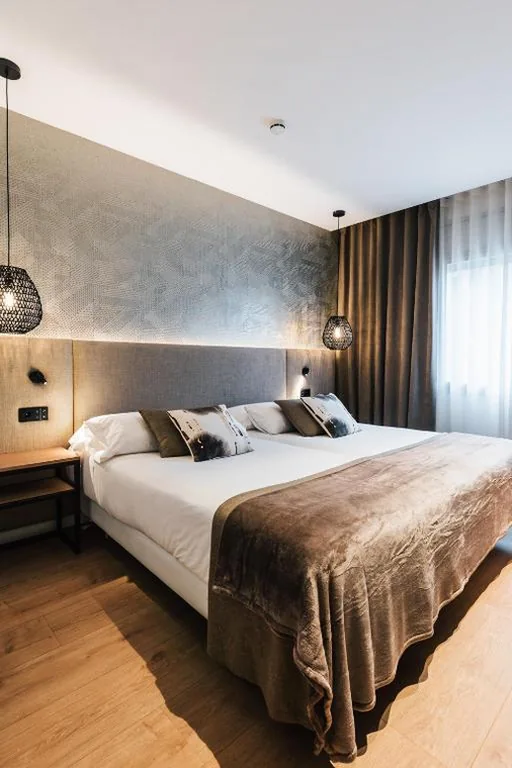 免费停车双床双人间 — Hotel Costabella
