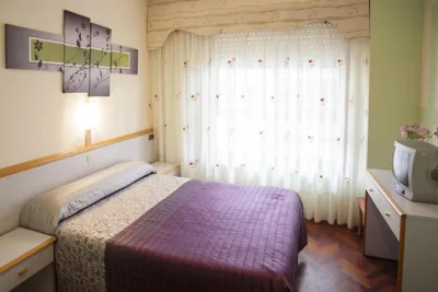 Hotel Cristal 1 — Foto 2
