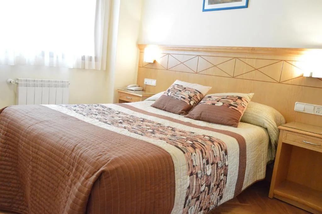 Habitación Doble de uso individual — Hotel Cristal 2