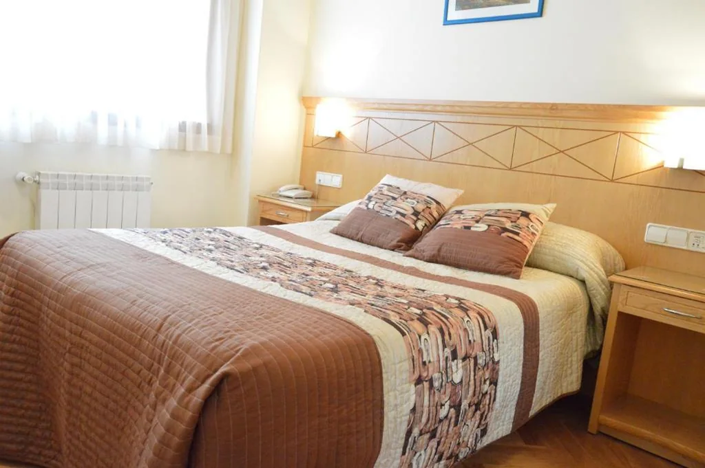 Habitación Doble — Hotel Cristal 2