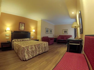 Hotel Cristina — photo 8