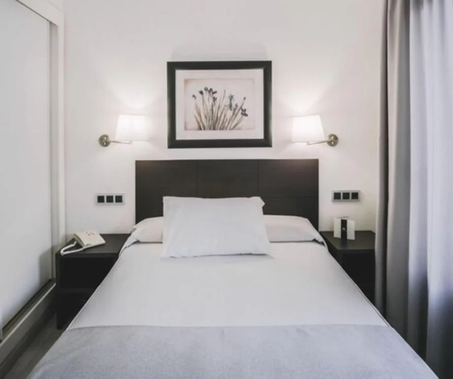 Camera piccola per uso singolo — Hotel Cristina