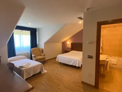 Hotel Cristina — foto 8