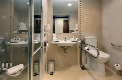 Hotel Crowne Plaza Madrid Airport — foto 8