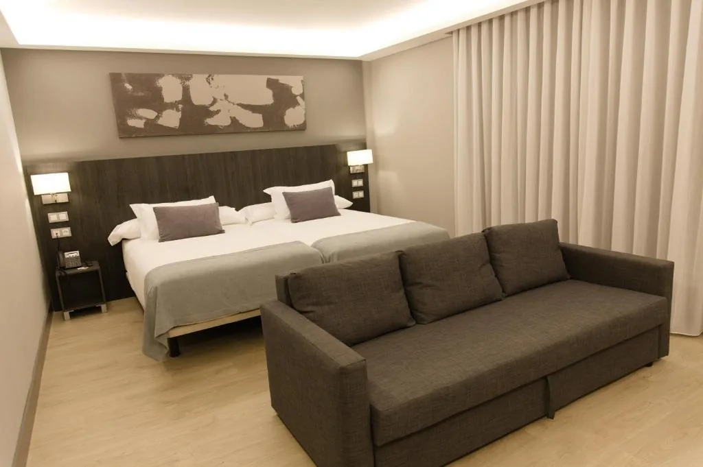 ジュニアスイート — Hotel Cruz de la Victoria