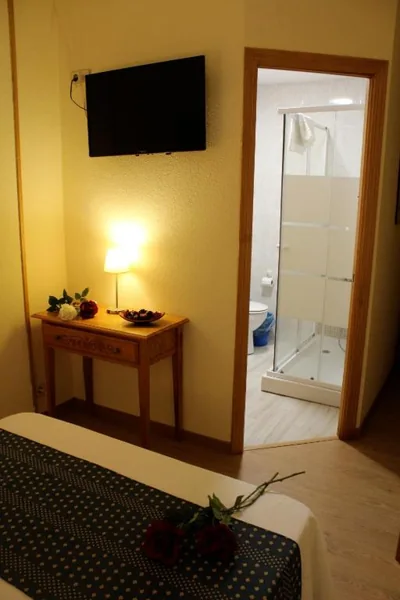 Hotel Cuatro Caños — Foto 3