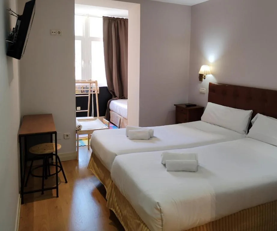 Executive三人间 — Hotel Cuéntame La Puebla