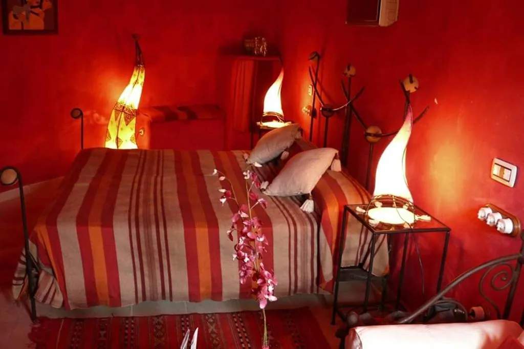 Deluxe Double Room — Hotel Cueva Tardienta Monegros-Adults Only