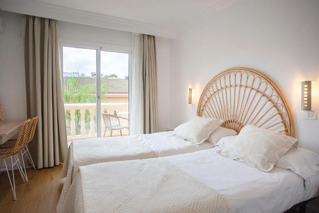 Habitación Individual con balcón — Hotel Cupidor