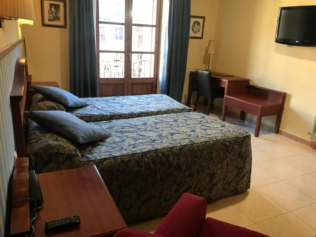Doppelzimmer — Hotel de Camprodón