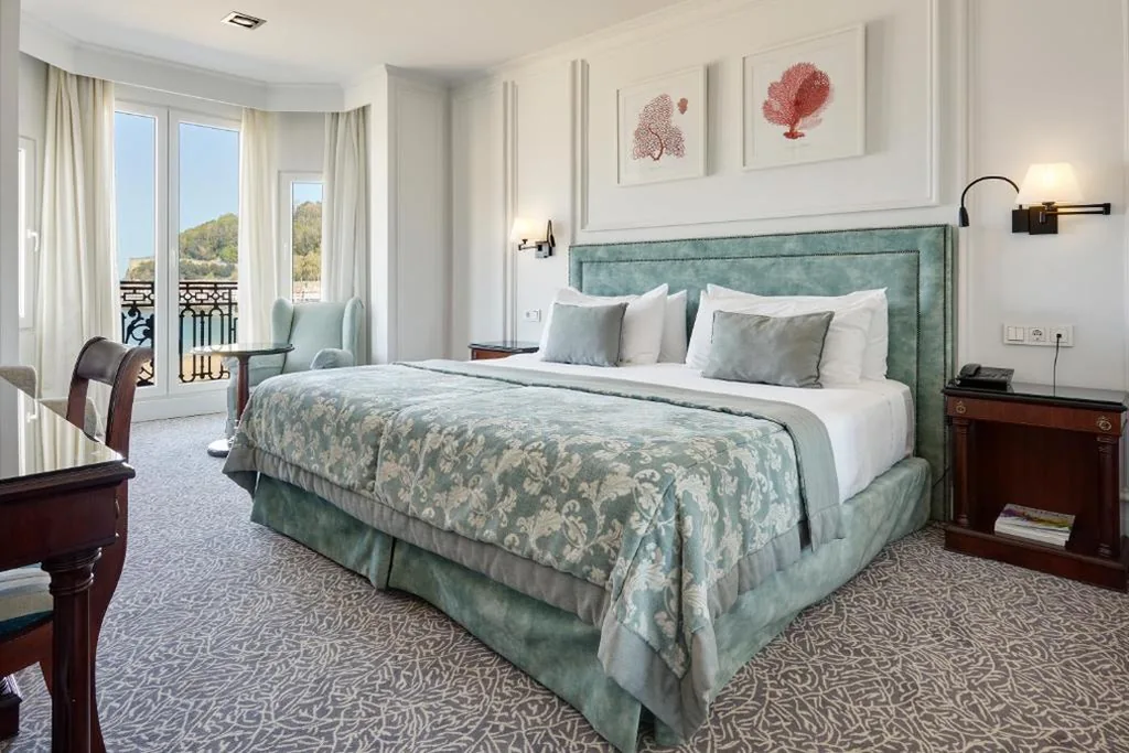 Habitación Doble Clásica con vistas al mar - 1 o 2 camas — Hotel de Londres y de Inglaterra